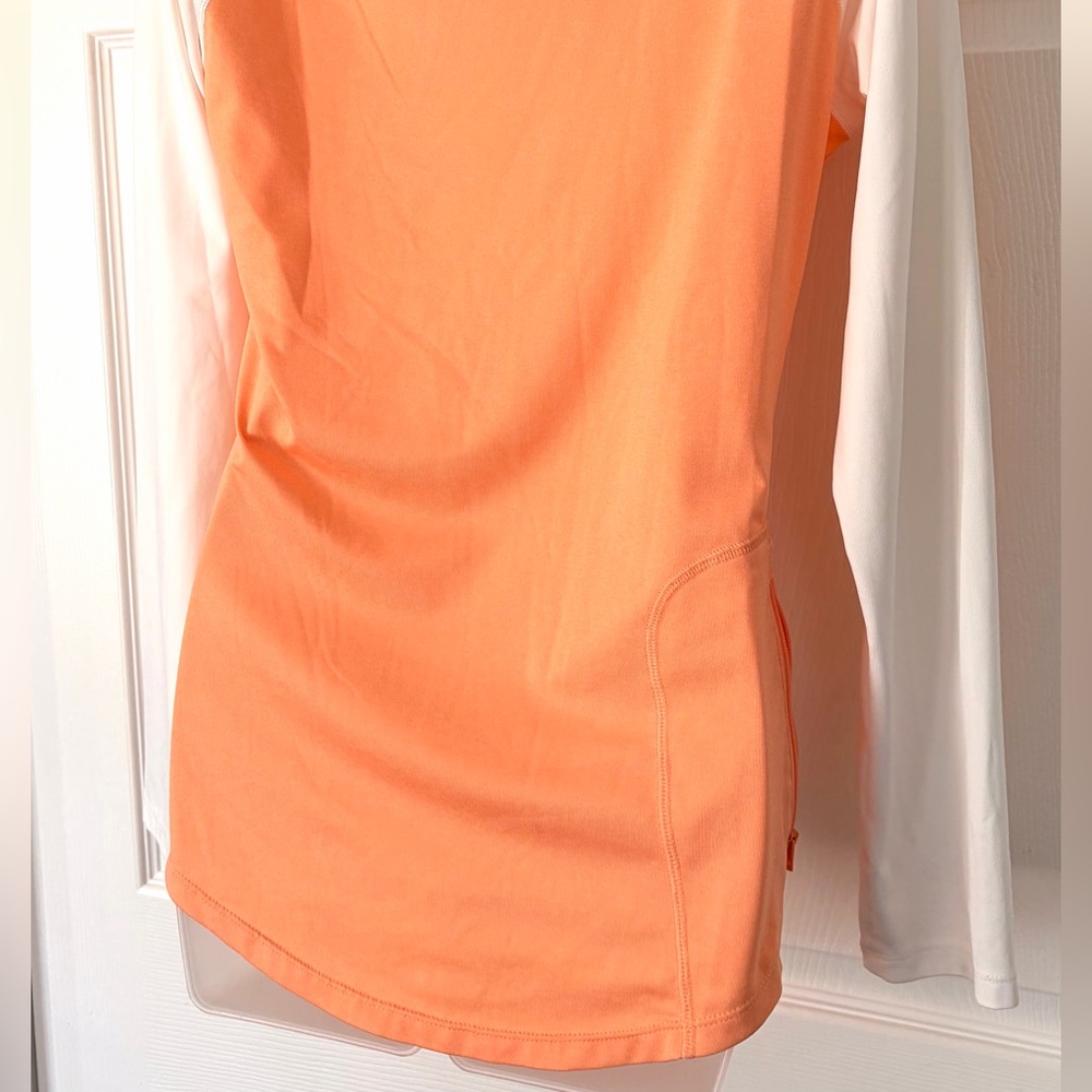 Patagonia Women’s Top Shirt Tropic Comfort
Crew in Lite Cusco Orange Small - Picture 5 of 13
